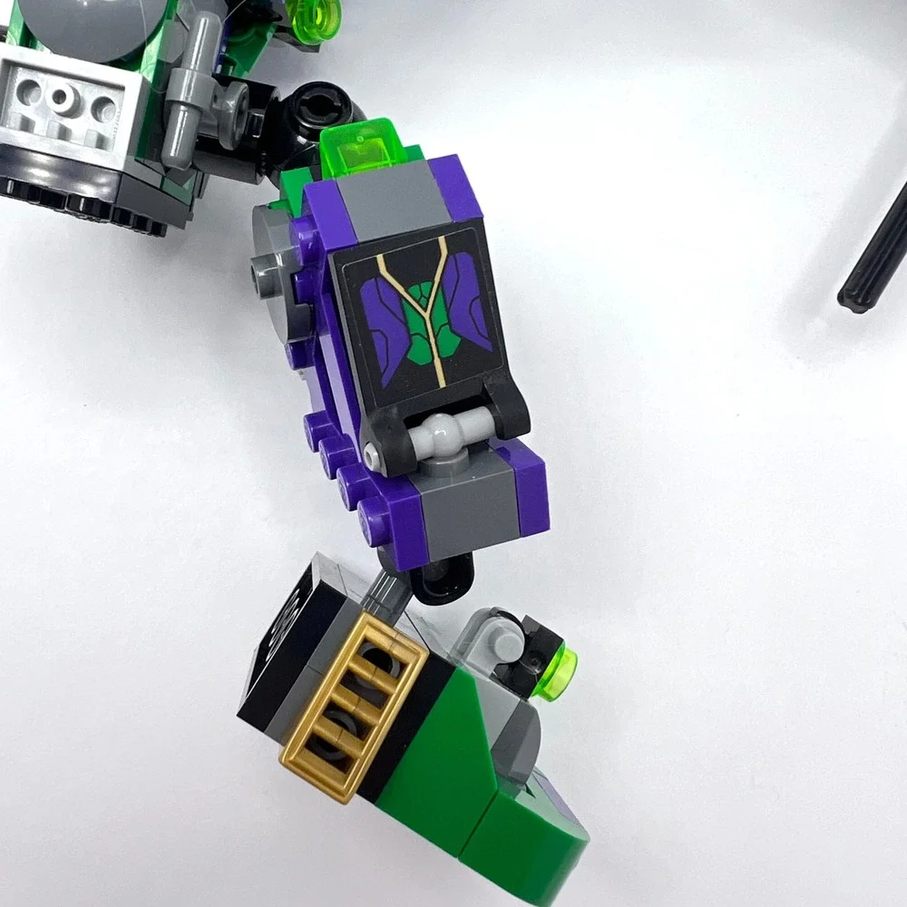 LEGO Lex Luthor Mech w/ Minifigure Incomplete for Parts DC Super Heroes 76097‎